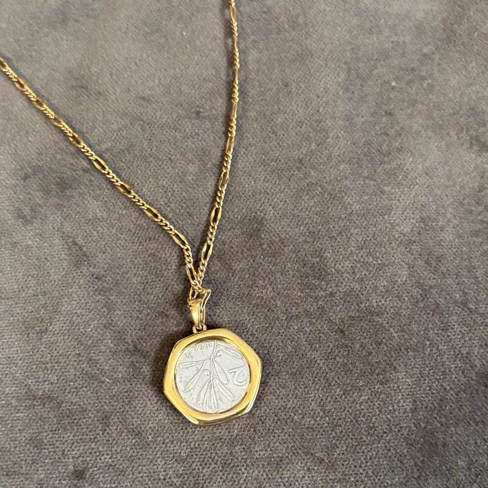 Gold-Tone Coin Pendant Necklace - Classic Gold Finish - Picture 3 of 3